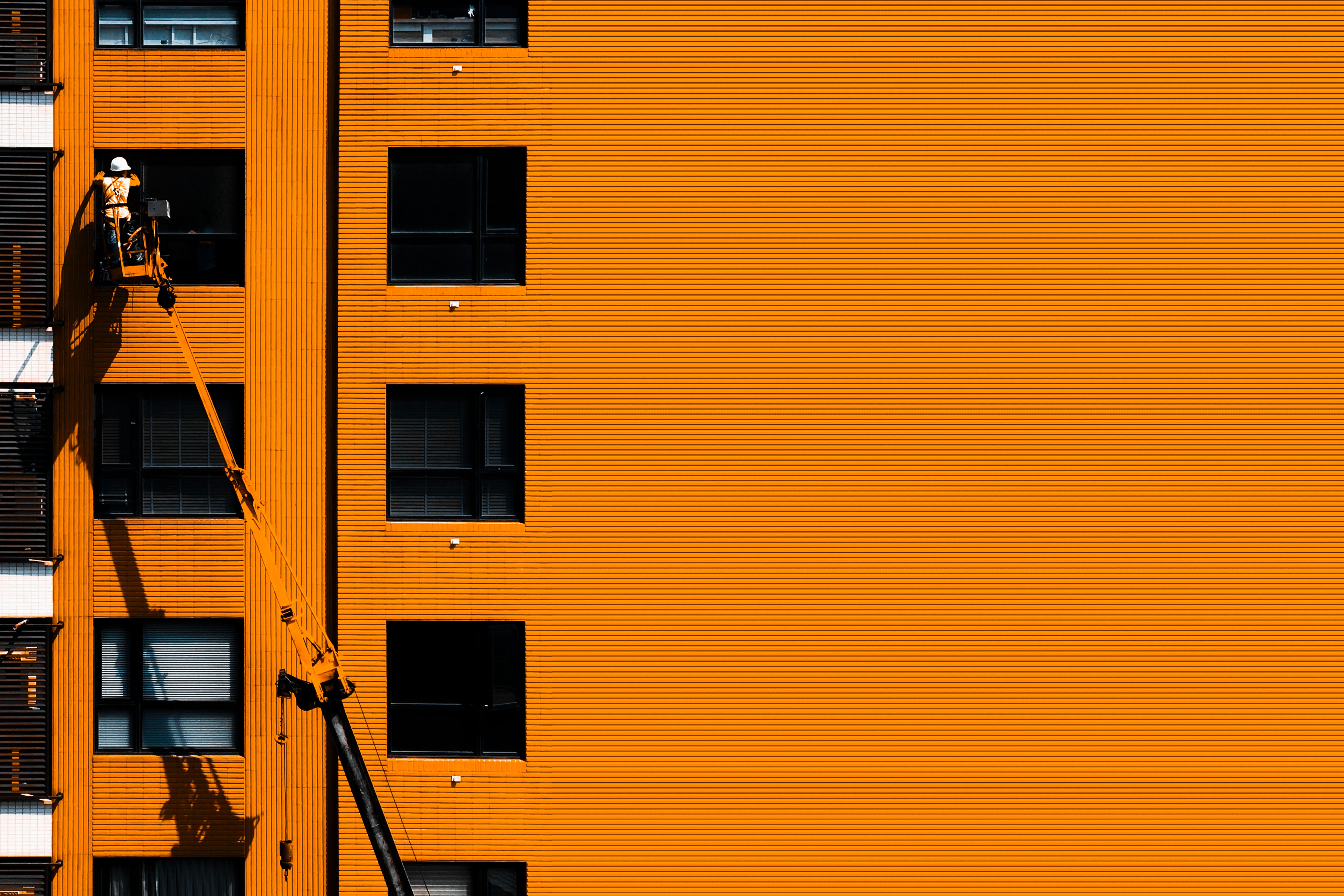 pexels-henry-&-co-2186572